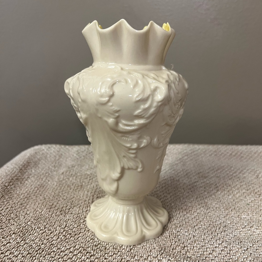 Belleek Ireland Rathmore Vase - 7th Mark Gold Brown 1980-1992